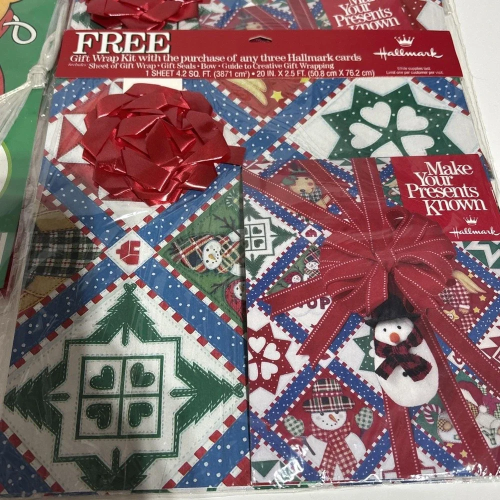 Lot 3 Hallmark Vintage Christmas Wrapping Paper Flat Wrap & 2 Giant‎ Gift Bags